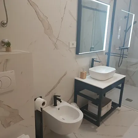 Mirjana Apartment *