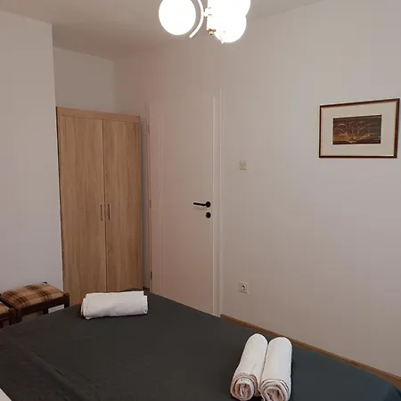 Apartment Mirjana