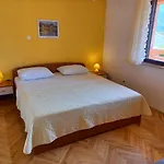 Apartment Mirjana Baška